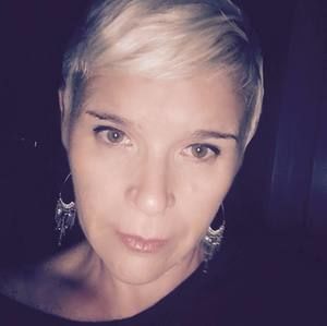 Meet your Posher, Sylvie